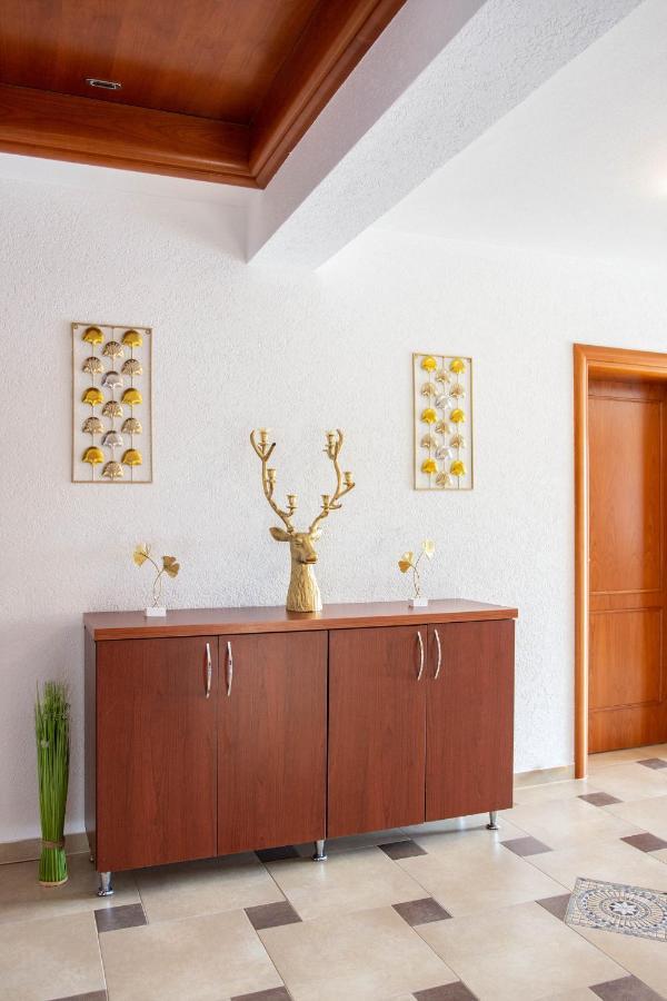 Luxury Villa Ivana Marina Esterno foto